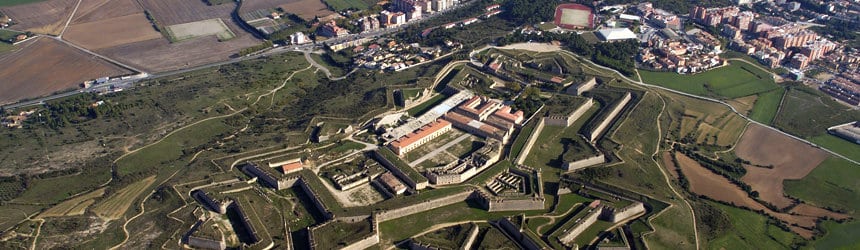 Castillo De San Fernandon linnake