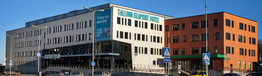 Hotelli Tallinnan satamassa