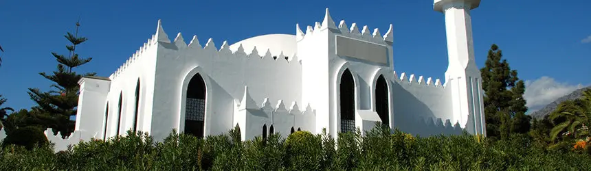 Mezquita del Rey, Abdul Aziz al Saud –moskeija