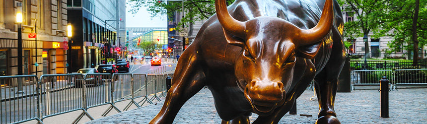 Wall Streetin Charging Bull –patsas